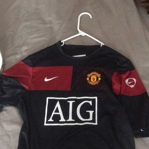 Manchester United Dri-Fit top